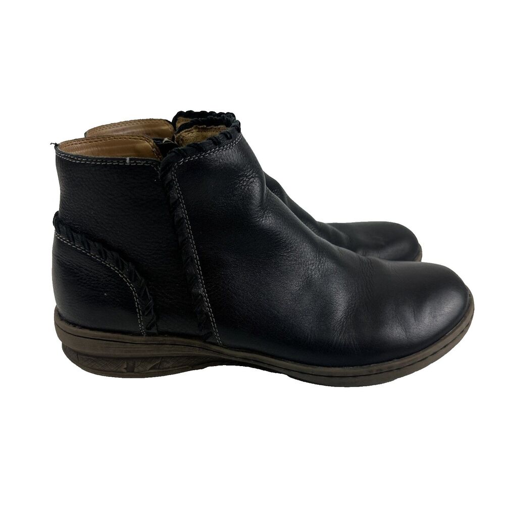 Comfortiva Fallston Ankle Boots Black Leather Whipstitch Zip Waterproof Women 11